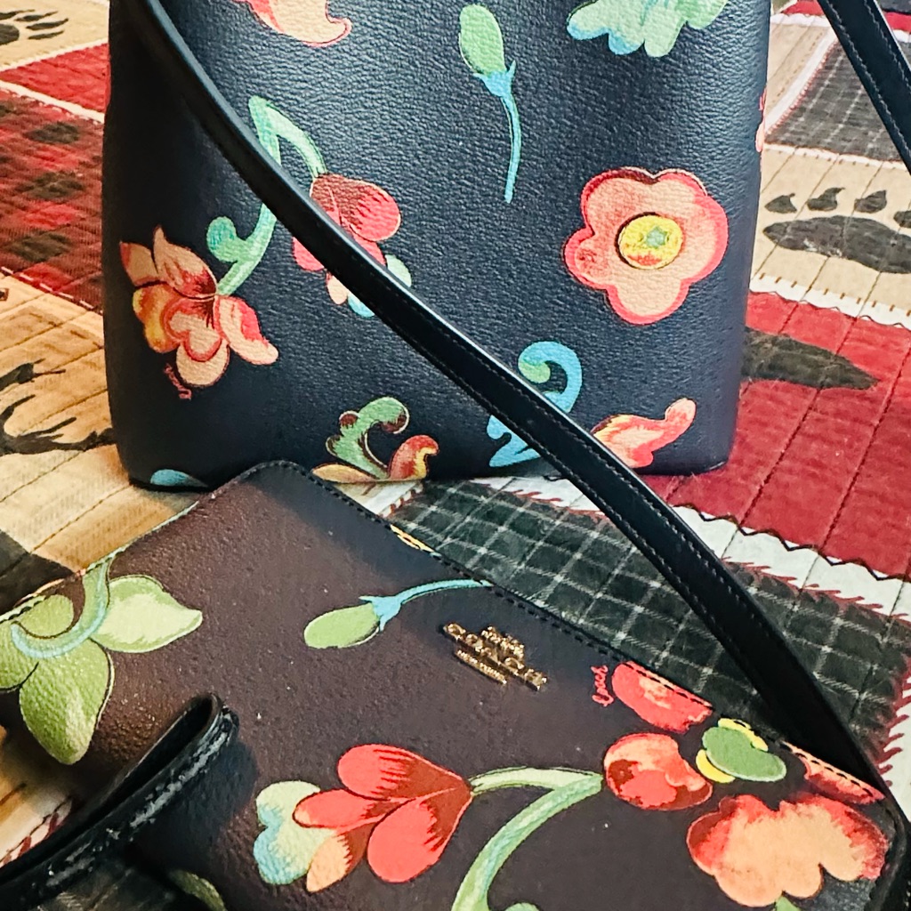 Coach Set Floral Bucket Bag With Matching Zip Around Wallet